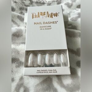 Red Aspen Pearly White Almond Press-On Nails